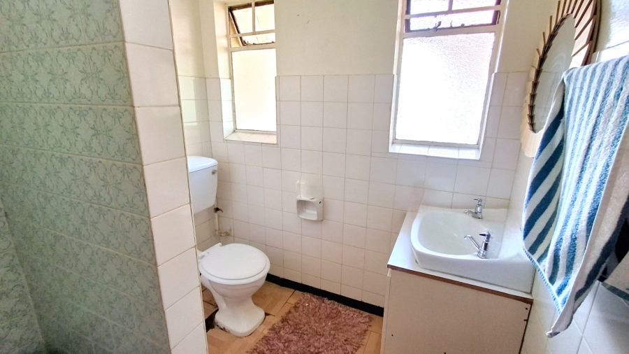 3 Bedroom Property for Sale in Vaalpark Free State